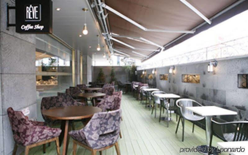 Suwon Reve Hotel Restaurant foto