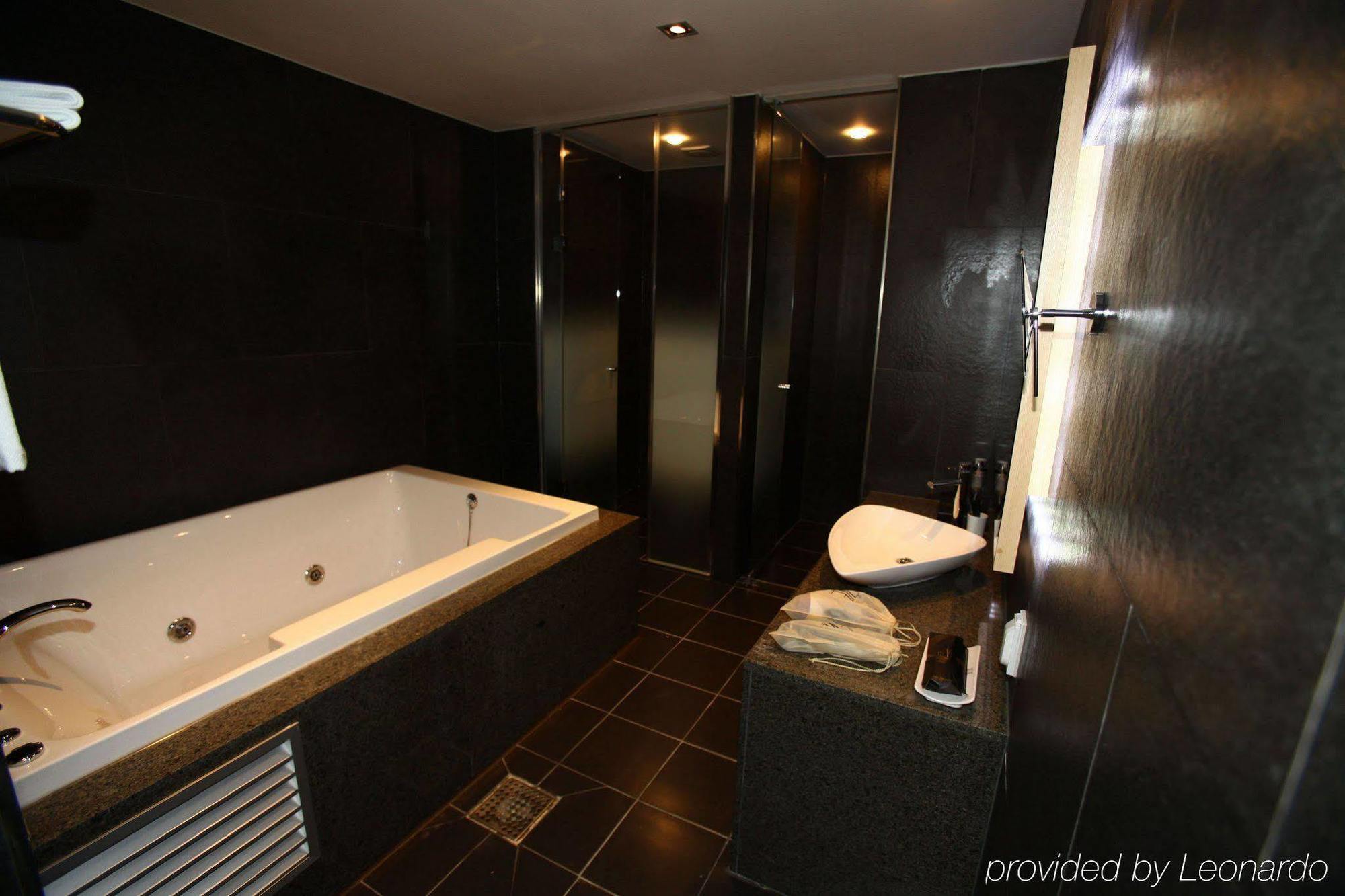 Suwon Reve Hotel Cameră foto